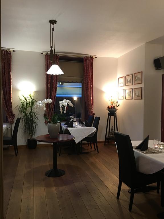 Hotel Het Gemeentehuis Uithuizen Exteriör bild